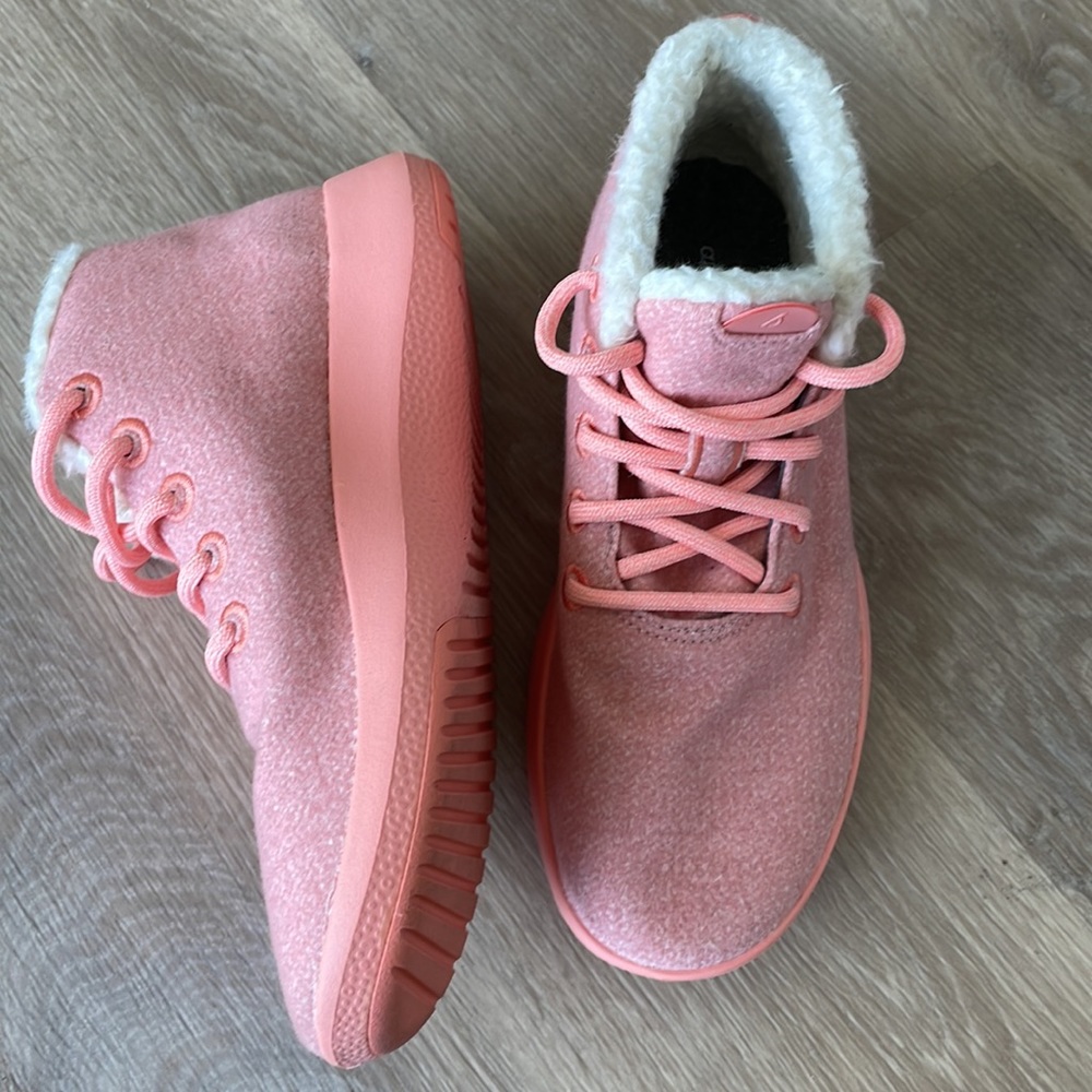 AllBirds Pink Wool Runner-up Mizzle Fluffs size 10 - Picture 7 of 7